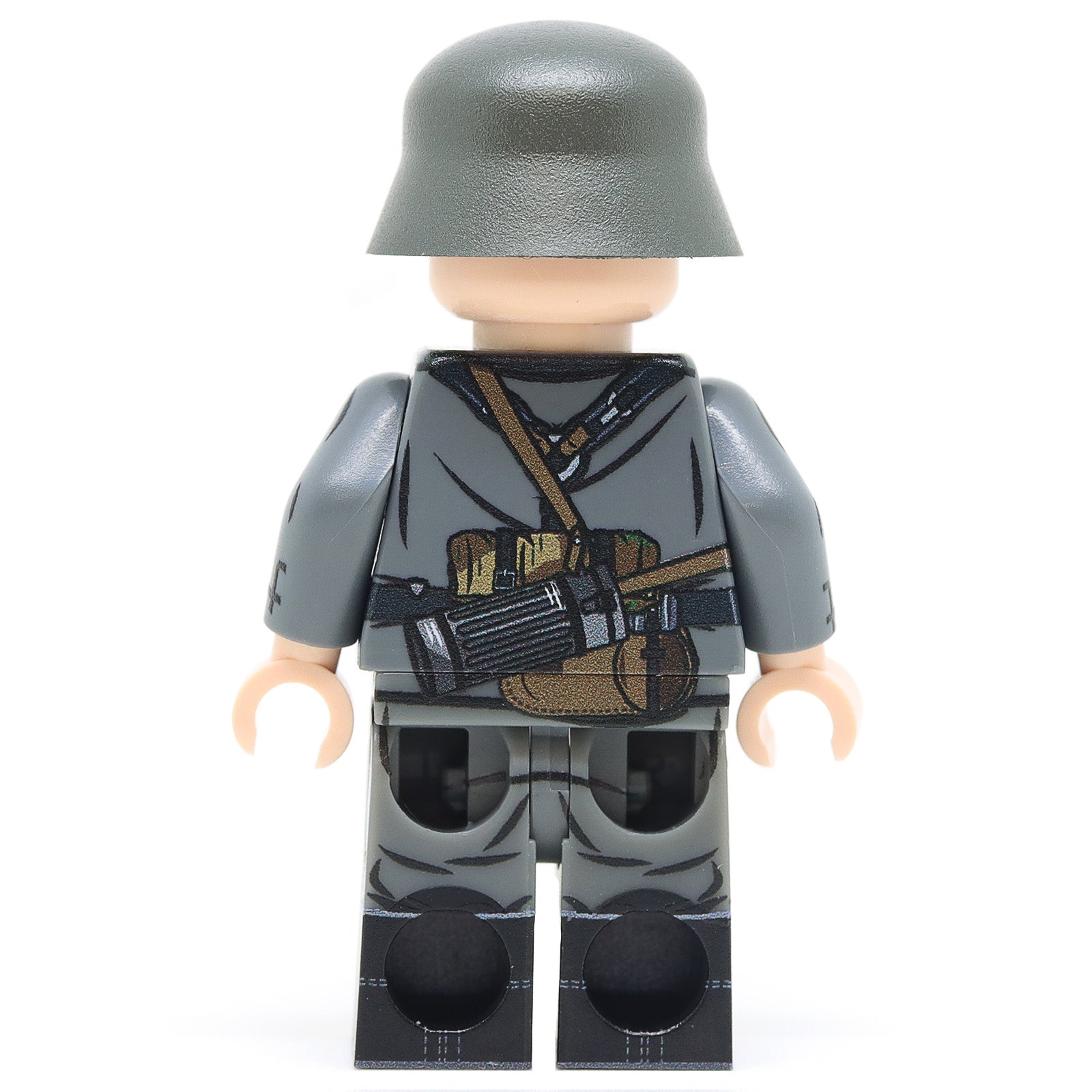 Weekend Blitz 24 - WW2 German Soldier with MG13 pouches