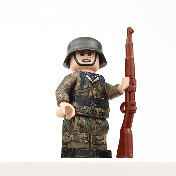 WW2 German in Splinter Camo (Kar98)