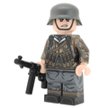 WW2 German in Splinter Camo Jacket (MP40)