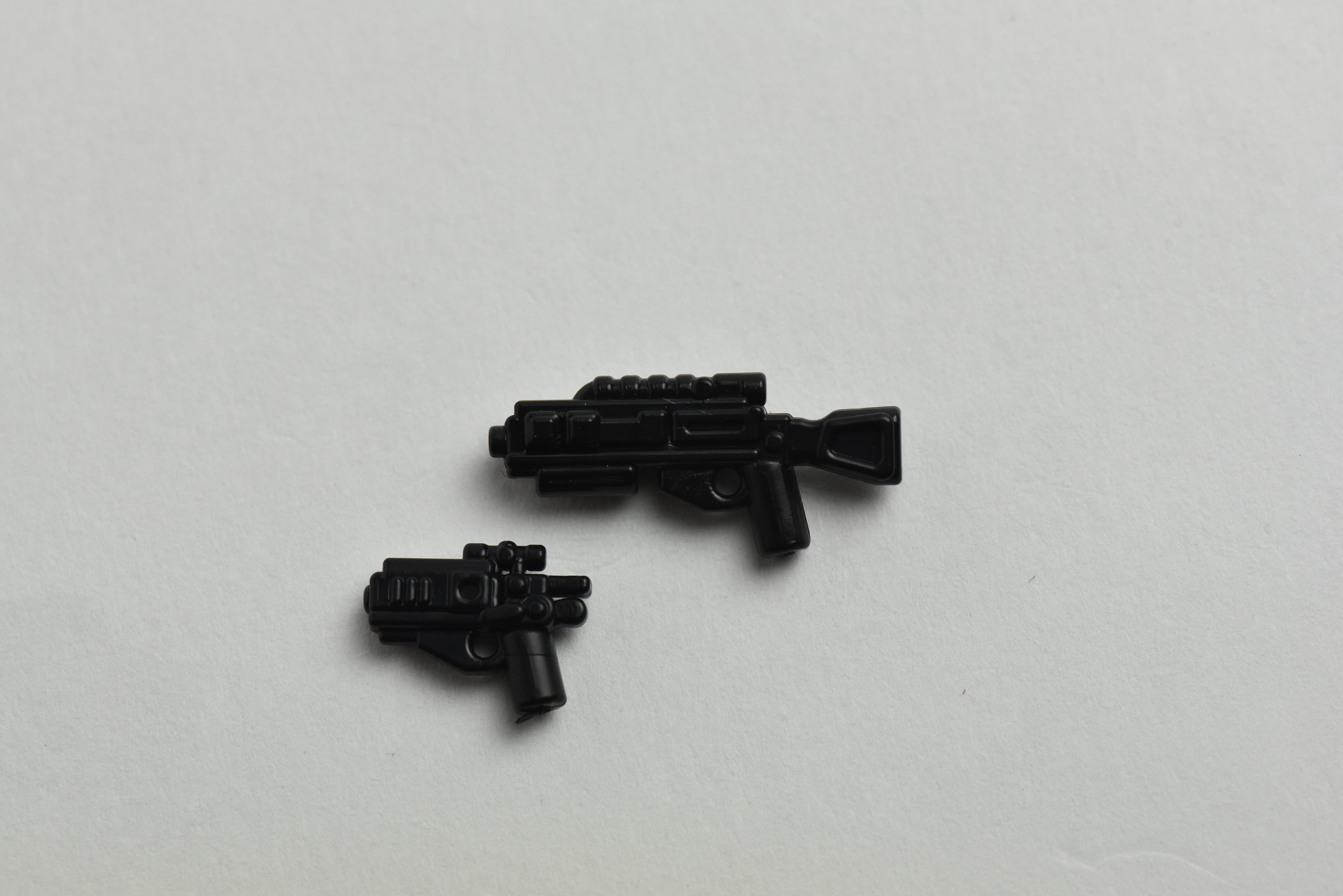 Dark Warrior 1 - Rifle & Pistol