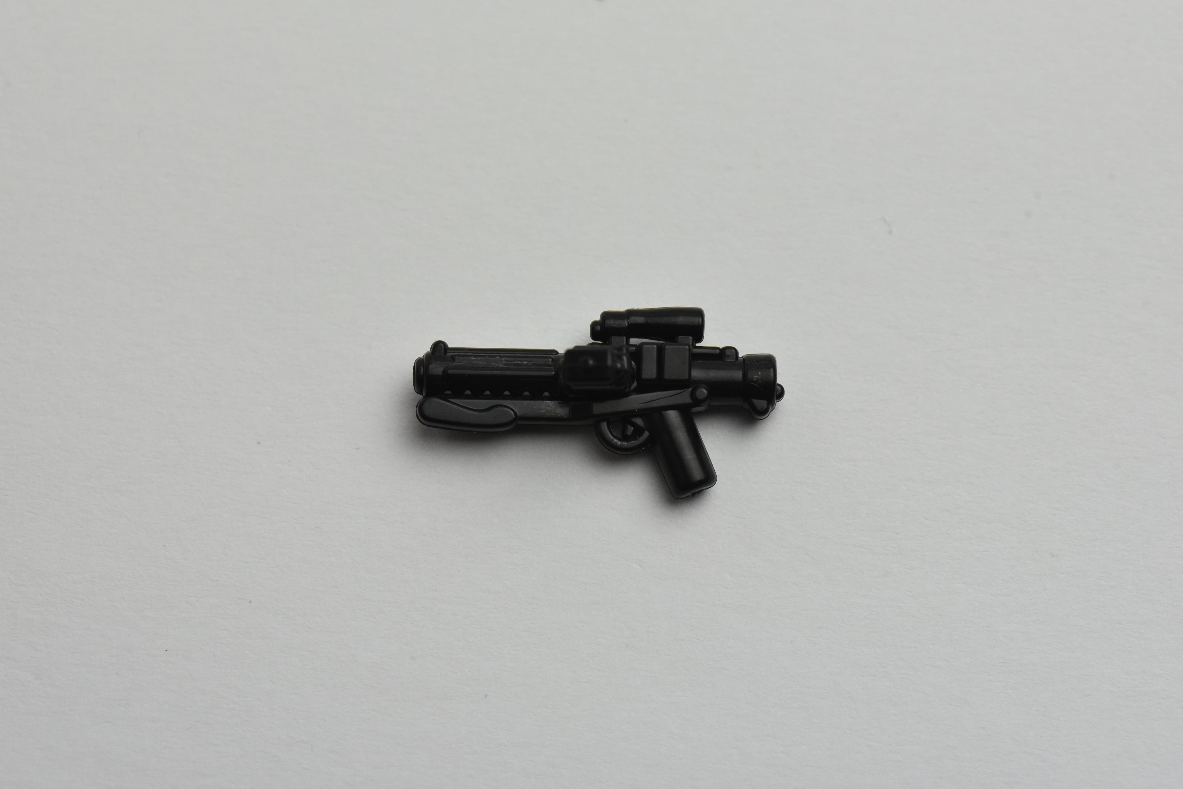 E-11 v2 Blaster Rifle w/Mag (Black)
