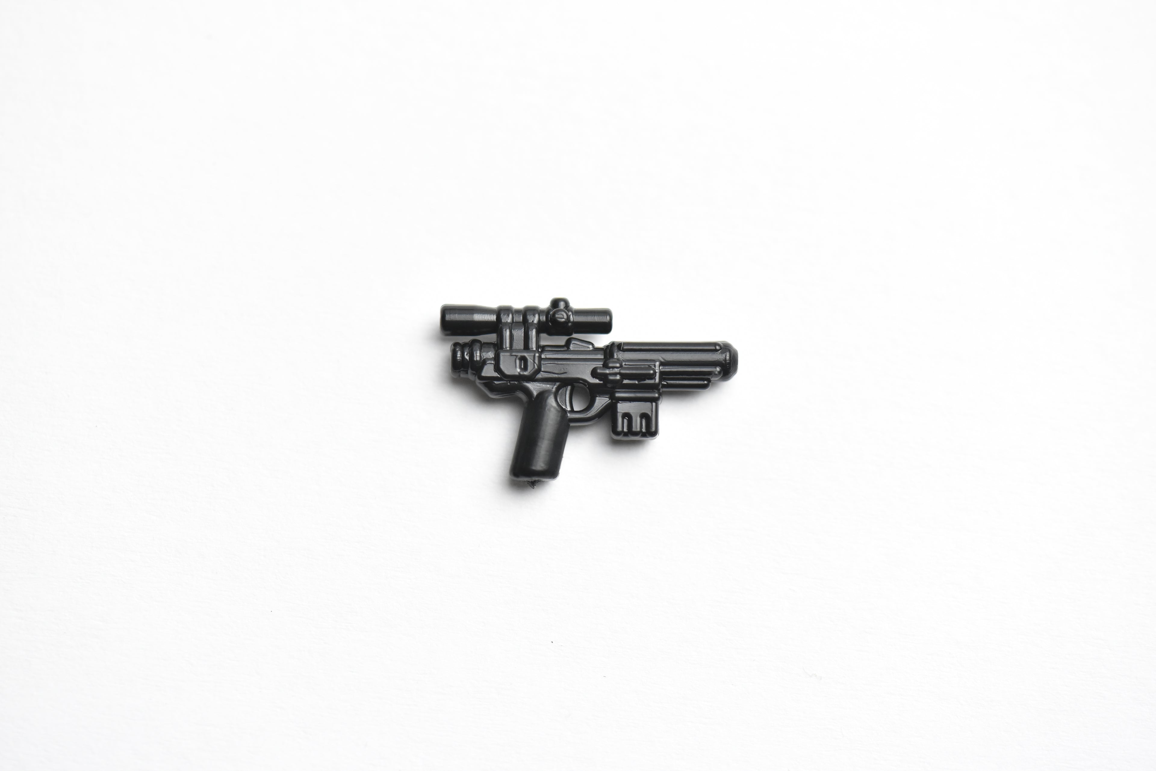 Corpo Blaster (Scope or No Scope)