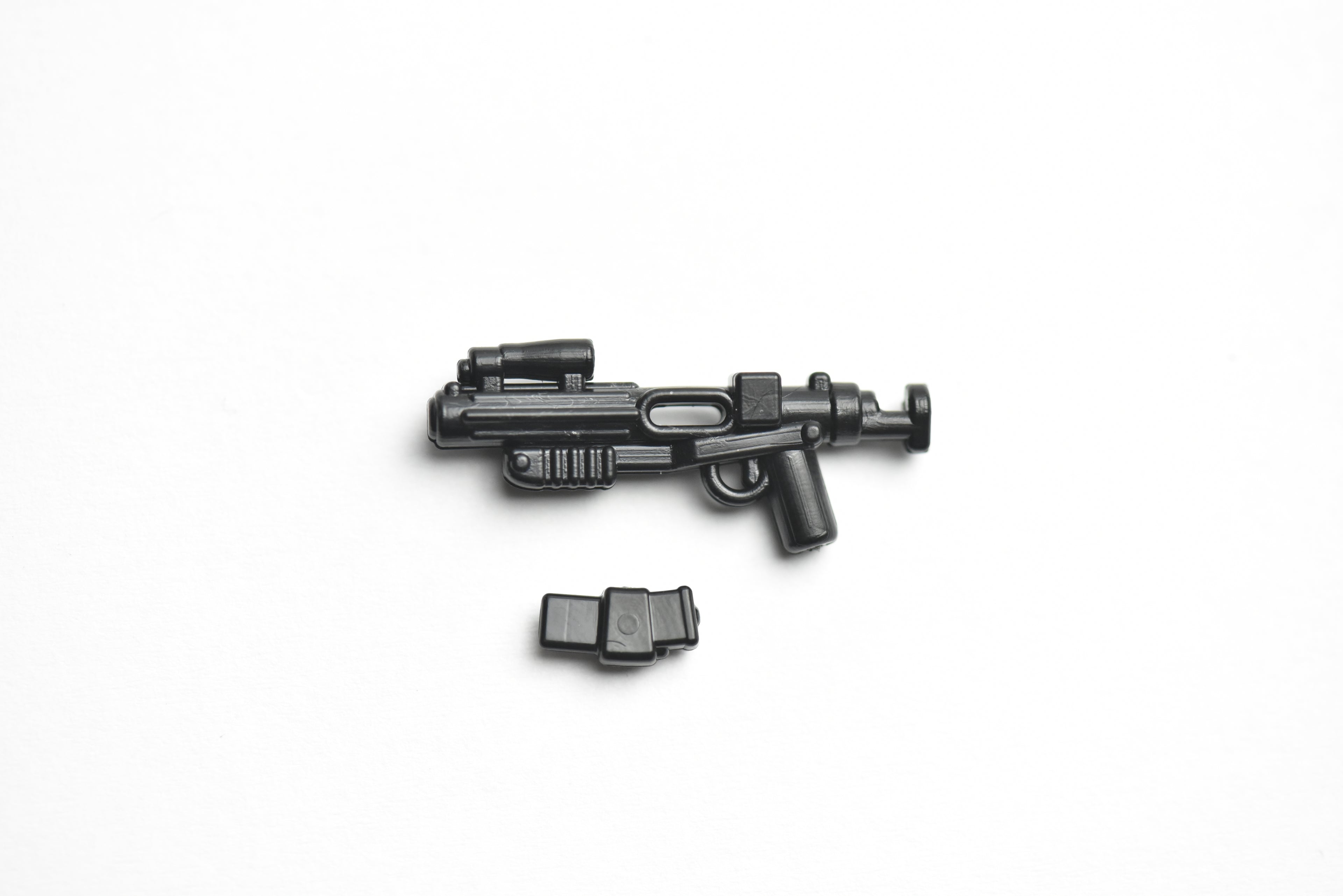 E-10R Blaster w/ Mag