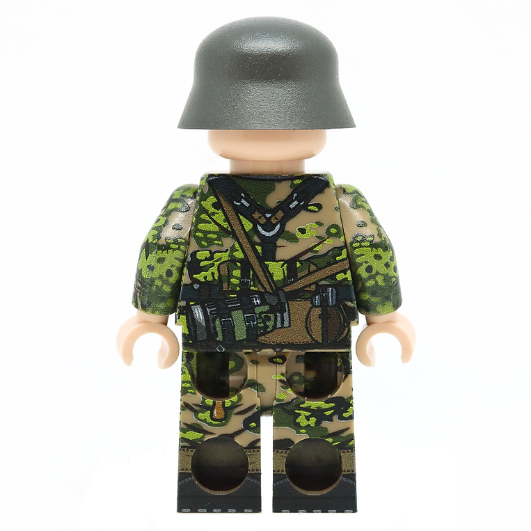 WW2 German Rifleman in Oak Camo (Spring)