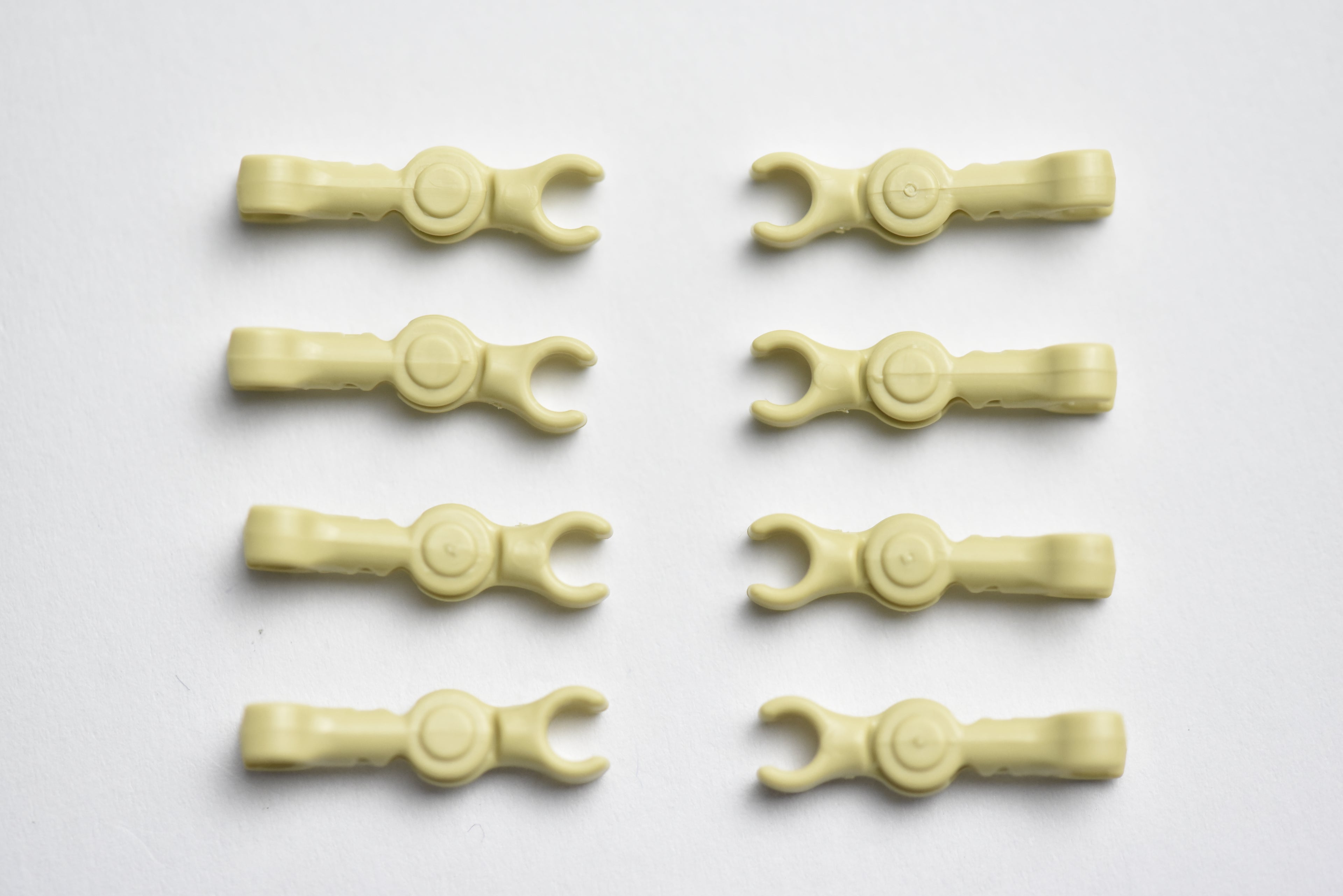 Robot Arms - 8 Arms (Tan)