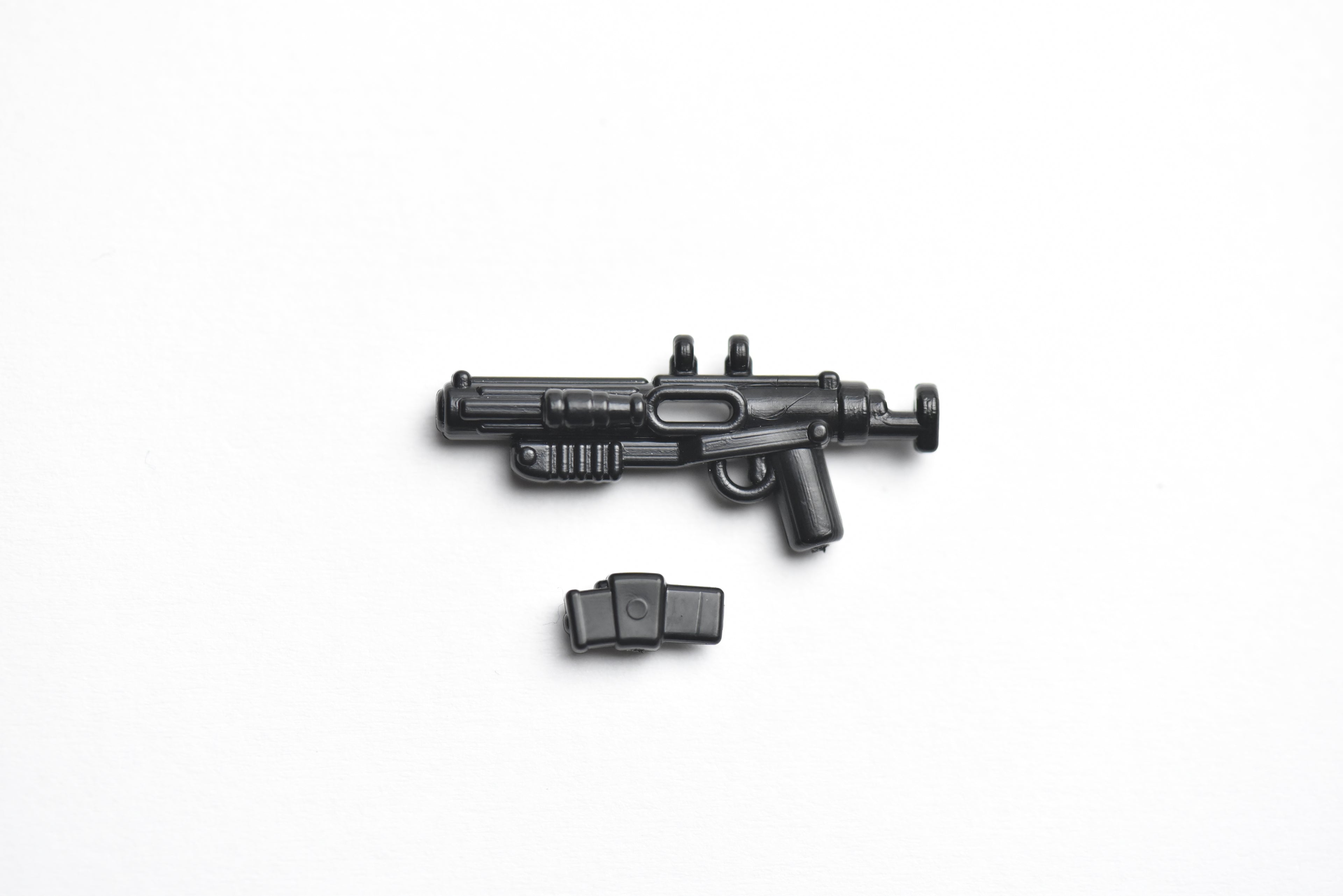 E-10 Blaster w/ Mag