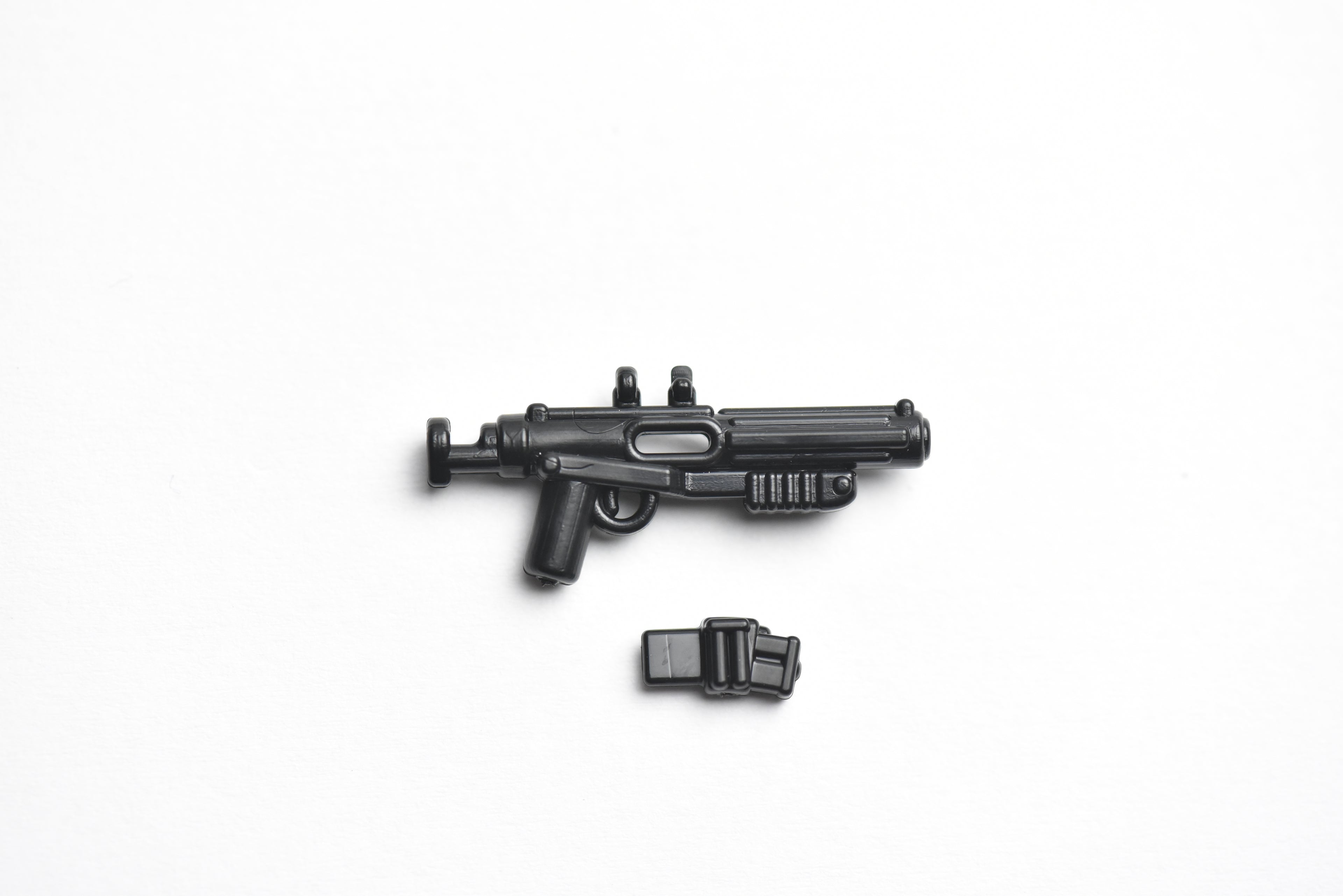 E-10 Blaster w/ Mag
